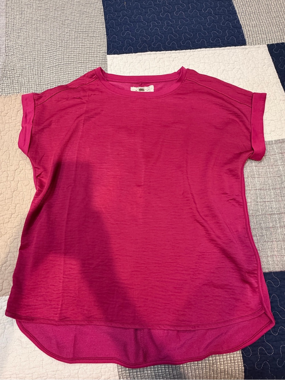 Cupio Women's Short Sleeve Crewneck Tee in Fuchsia Pink